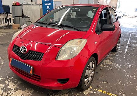 Toyota Yaris Cool 1.33, AC, 8xReifen, 4xSTÜCK!!!