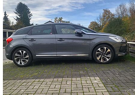 Citroën DS5 HDi 165 SoChic Autom. SoChic