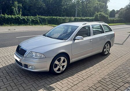 Skoda Octavia 1.8 TSI Ambiente Combi