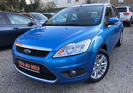 Ford Focus Lim. Ghia Klimaautomatik!!!