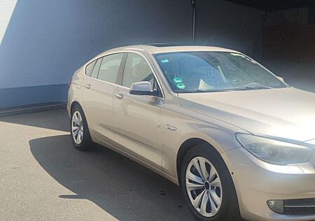 BMW 530 Gran Turismo mit Pano + TÜV + ATM