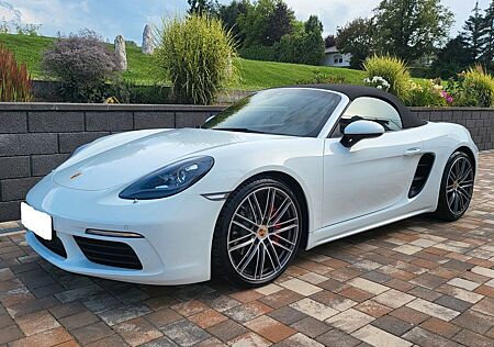 Porsche Boxster 718 S Super Ausstattung Approved