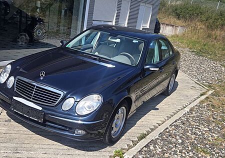 Mercedes-Benz E 240 E -Klasse Lim.