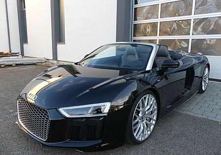 Audi R8 Spyder 5.2 FSI Plus quattro Keramik/B&O/Laser
