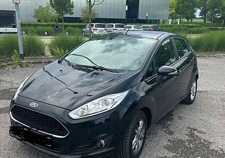 Ford Fiesta 1,0 EcoBoost TÜV NEU UNFALLFREI SCHECKHEF