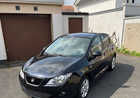 Seat Ibiza 1.4 16V Sport alles neu !