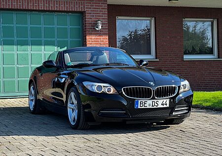 BMW Z4 sDrive23i - SHZ/PDC/Xenon