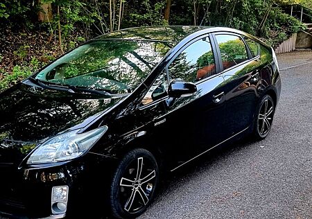 Toyota Prius 1.8-l-VVT-i Executive Solardach