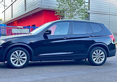 BMW X3 xDrive35i - ALLRAD, AHK, Top Motor