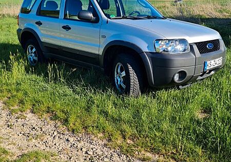 Ford Maverick 2,3 l Highclass, Leder, Klima, AHK, TÜV