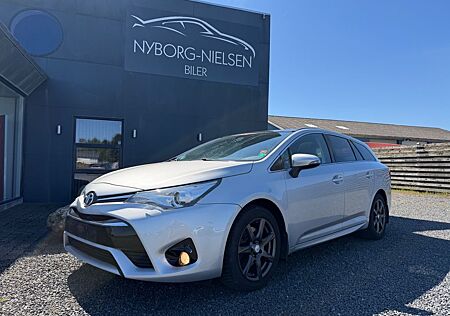 Toyota Avensis Touring Sports Executive