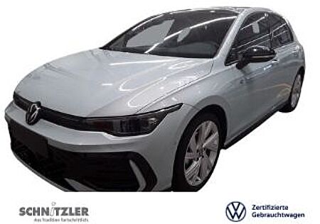 VW Golf Volkswagen 8 R-Line 1.5 TSI DSG MATRIX/NAVI/KAMERA/PAN