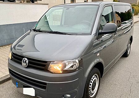 VW T5 Caravelle Volkswagen 2.0TDI 1Hand 88TKM