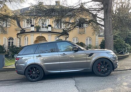 Land Rover Range Rover Sport 3.0 SDV6 HSE Dynamic