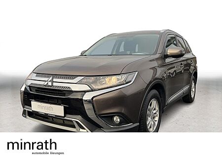 Mitsubishi Outlander Diamant Edition 2.0 MIVEC LED+NAVI+RFK