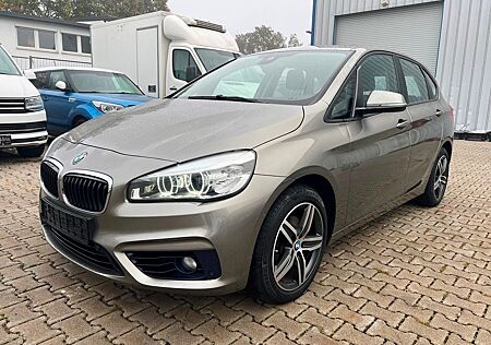 BMW 2er 220d xDrive Sport Line HEAD-UP RFKAM LED AHK 8XB