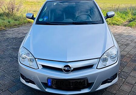 Opel Tigra Roadster 1.8 / Cabriolet