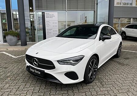 Mercedes-Benz CLA 180 Night Progressive Pano LED Kamera Winter