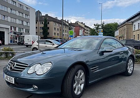 Mercedes-Benz SL 350 ABC Fahrwerk, TÜV neu, Scheckheftgepflegt