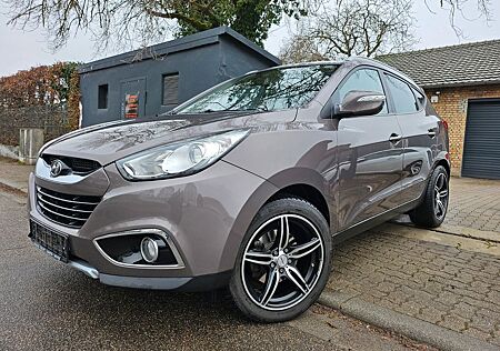 Hyundai ix35 2.0 CRDi 100kW Style 4WD AHK