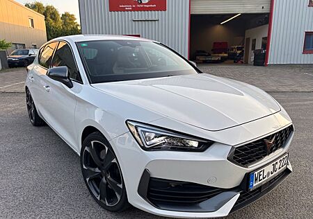 Cupra Leon VZ e-Hybrid WIE NEU ! GARANTIE