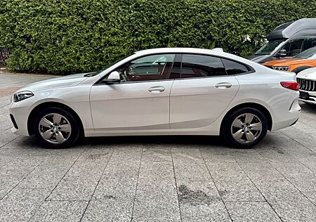 BMW 216d Gran Coupe Aut. Advantage *LED*Navi*1.Hand*