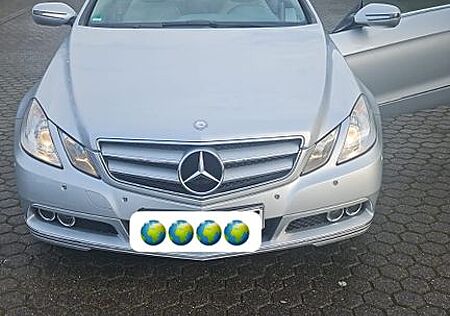 Mercedes-Benz E 350 Coupé CGI BlueEFFICIENCY ELEGANC...