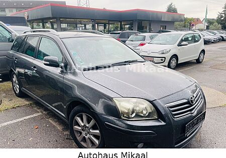 Toyota Avensis Kombi 1.8 Edition