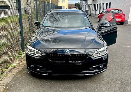 BMW 320d xDrive Touring Automatic -