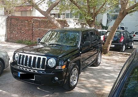 Jeep Patriot Limited 2.4 / Sunroof / Leather/ 4X4