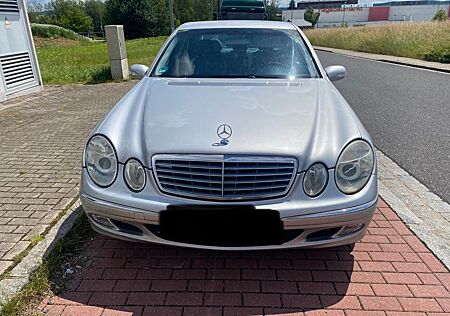 Mercedes-Benz E 500 AVANTGARDE Avantgarde