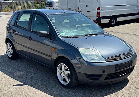 Ford Fiesta 1.3 44 kW - Klima - 8-fach - TÜV +ÖL NEU