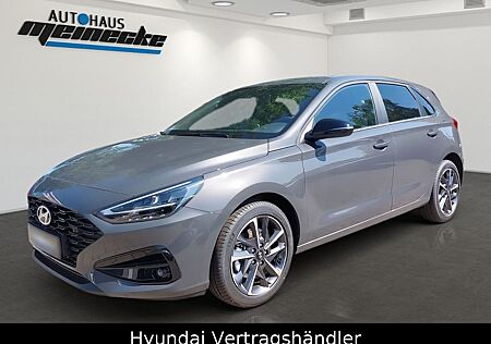 Hyundai i30 Advantage/NAVI/LED