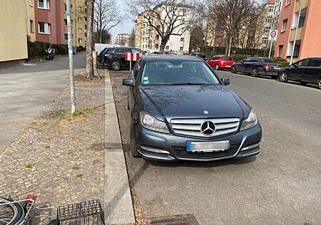 Mercedes-Benz C 220 CDI 4MATIC ELEGANCE Aut. ELEGANCE
