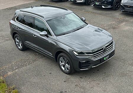 VW Touareg Volkswagen R-Line 3.0 TDI 4MOTION AHK LED NAVI PDC