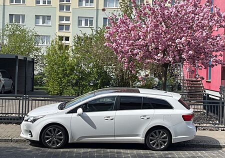 Toyota Avensis T27 2.2L 177PS 400NM Executive