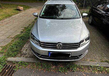 VW Passat Variant Volkswagen 2.0 BlueTDI DSG Comfortline V...