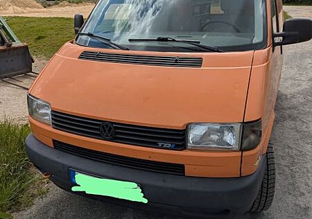 VW T4 Volkswagen 2,5 TDi