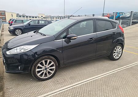 Ford Fiesta Titanium 1 HAND! EU6 KLIMA LM PDC