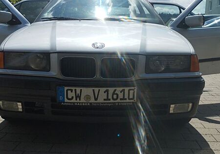 BMW 320i