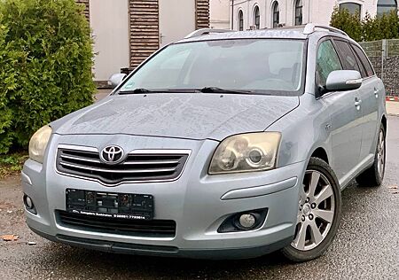 Toyota Avensis Kombi 2.2 D-CAT Team