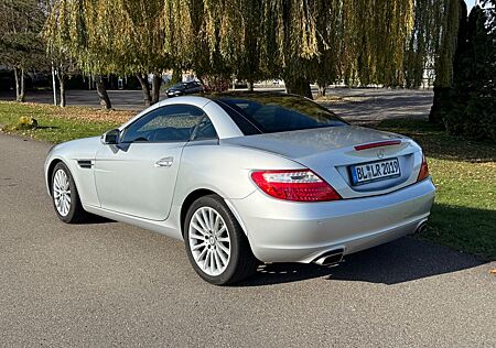 Mercedes-Benz SLK 200 -Cabrio
