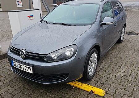 VW Golf Volkswagen 1.2 TSI Trendline Variant Trendline