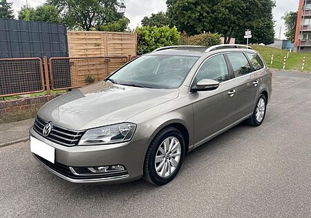 VW Passat Volkswagen 1.6 TDI Comfortline BlueMotion Tech C...