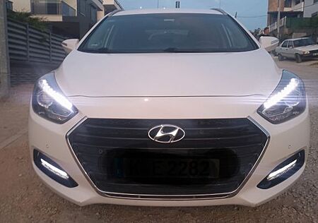 Hyundai i40 1.7 CRDi 104kW blue Trend Trend