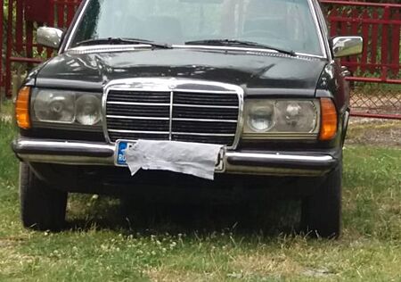 Mercedes-Benz 200
