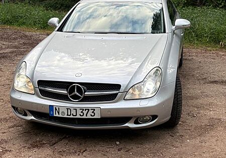Mercedes-Benz CLS 500 -