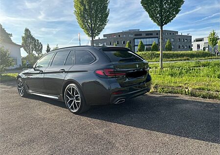 BMW 520d Touring A -