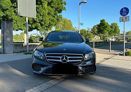 Mercedes-Benz E 350 E 350d T AMG Line Autom. AMG Line