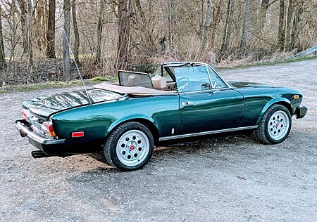 Fiat 124 Spider